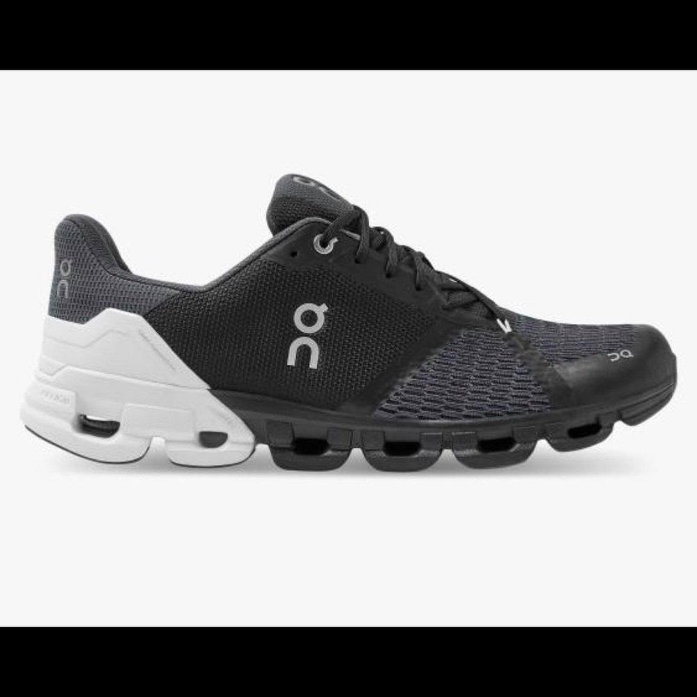 Men’s On Cloud “Cloudflyer” size 12 excellent cond